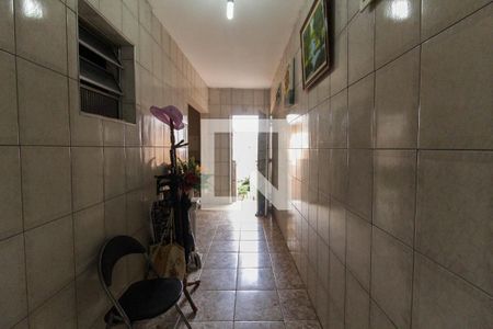 Casa à venda com 247m², 4 quartos e 2 vagasEntrada