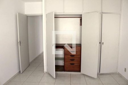 Casa à venda com 3 quartos, 208m² em Planalto Paulista, São Paulo