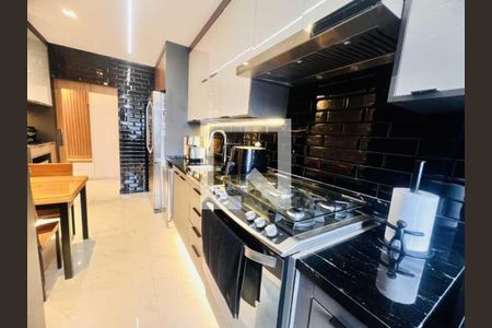 Apartamento à venda com 100m², 3 quartos e 2 vagas