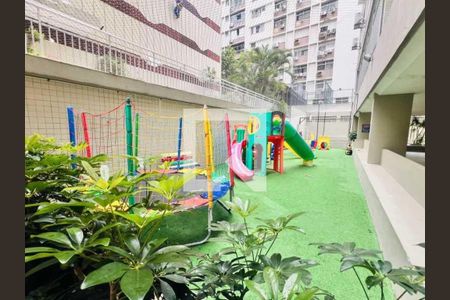 Apartamento à venda com 100m², 3 quartos e 2 vagas