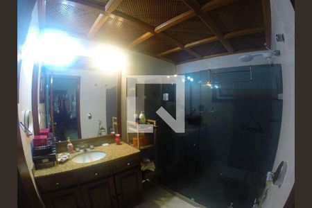 Casa à venda com 4 quartos, 271m² em Badu, Niterói