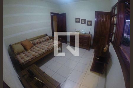 Casa à venda com 4 quartos, 271m² em Badu, Niterói