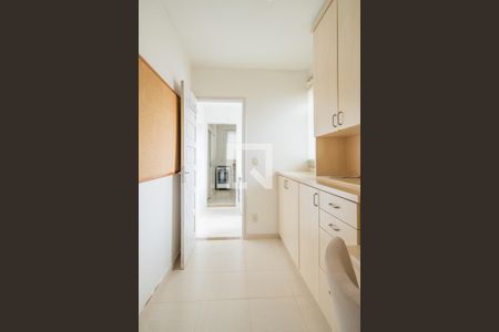 Apartamento à venda com 83m², 2 quartos e sem vagaEscritório