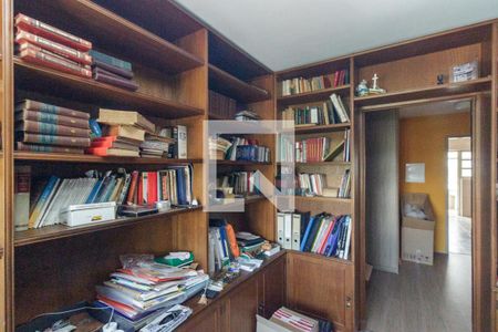 Apartamento à venda com 260m², 4 quartos e 3 vagasQuarto 4