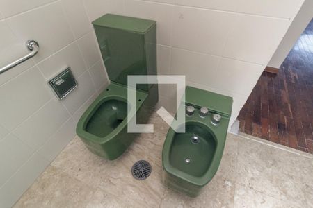 Apartamento à venda com 260m², 4 quartos e 3 vagasBanheiro 1 - Suíte