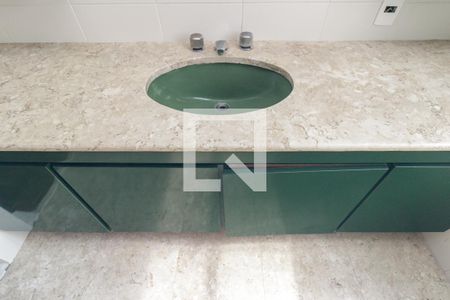 Apartamento à venda com 260m², 4 quartos e 3 vagasBanheiro 1 - Suíte