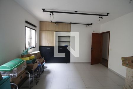 Casa à venda com 321m², 10 quartos e 5 vagasSala