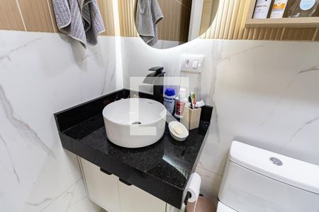 Casa à venda com 145m², 3 quartos e 2 vagasBanheiro Social