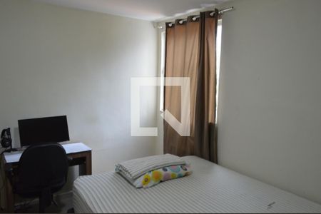 Casa de condomínio à venda com 182m², 3 quartos e 1 vagaSuíte 3