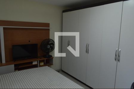 Casa de condomínio à venda com 182m², 3 quartos e 1 vagaSuíte 3