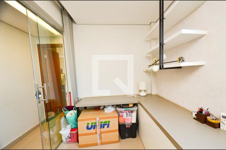 Apartamento à venda com 240m², 5 quartos e 2 vagasEscritório