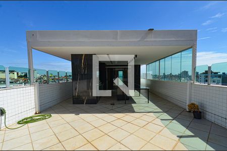 Apartamento à venda com 240m², 5 quartos e 2 vagasÁrea privativa