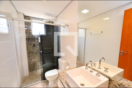 Apartamento à venda com 240m², 5 quartos e 2 vagasBanheiro social