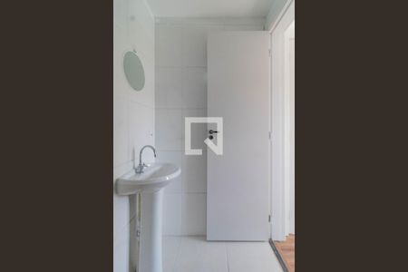 Banheiro de apartamento para alugar com 1 quarto, 25m² em Água Branca, São Paulo