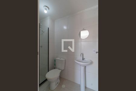 Banheiro de apartamento para alugar com 1 quarto, 25m² em Água Branca, São Paulo