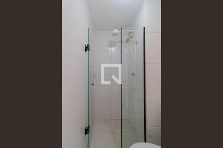 Banheiro de apartamento para alugar com 1 quarto, 25m² em Água Branca, São Paulo