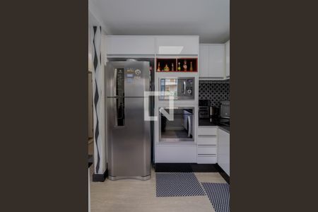 Casa de condomínio à venda com 150m², 3 quartos e 4 vagas Casa de condomínio à venda com 150m², 3 quartos e 4 vagasCozinha