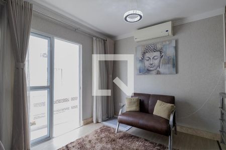 Casa de condomínio à venda com 150m², 3 quartos e 4 vagas Casa de condomínio à venda com 150m², 3 quartos e 4 vagasSala