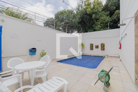 Casa de condomínio à venda com 150m², 3 quartos e 4 vagas Casa de condomínio à venda com 150m², 3 quartos e 4 vagasÁrea Comum - Piscina