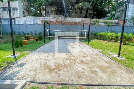 Studio para alugar com 32m², 1 quarto e sem vaga Studio para alugar com 32m², 1 quarto e sem vagaQuadra