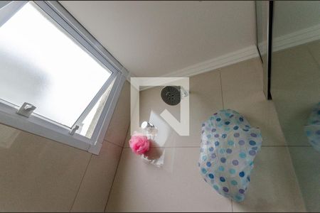 Apartamento à venda com 44m², 2 quartos e 1 vaga Apartamento à venda com 44m², 2 quartos e 1 vagaBanheiro