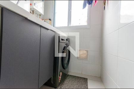 Apartamento à venda com 44m², 2 quartos e 1 vaga Apartamento à venda com 44m², 2 quartos e 1 vagaÁrea de Serviço