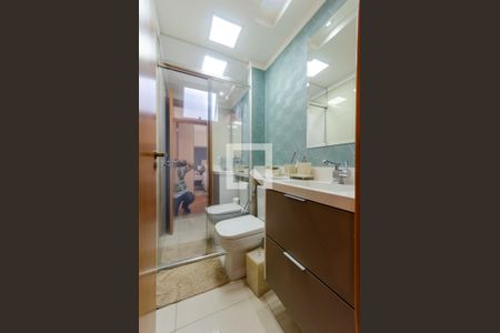 Apartamento à venda com 44m², 2 quartos e 1 vaga Apartamento à venda com 44m², 2 quartos e 1 vagaBanheiro