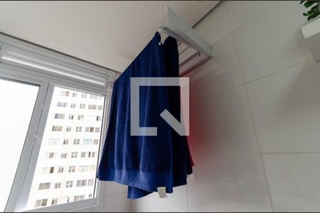 Apartamento à venda com 44m², 2 quartos e 1 vaga Apartamento à venda com 44m², 2 quartos e 1 vagaÁrea de Serviço
