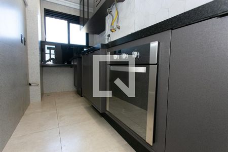 Apartamento à venda com 66m², 2 quartos e 1 vagaCozinha - Forno