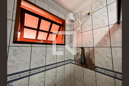 Casa à venda com 140m², 2 quartos e 1 vagaBanheiro