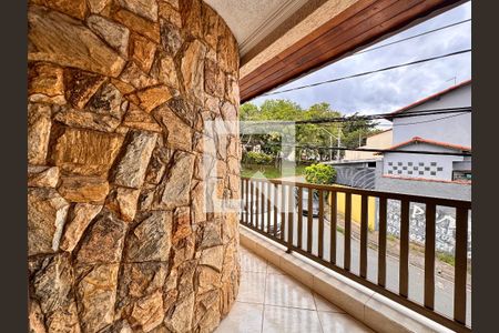 Casa à venda com 140m², 2 quartos e 1 vagaSacada Suíte