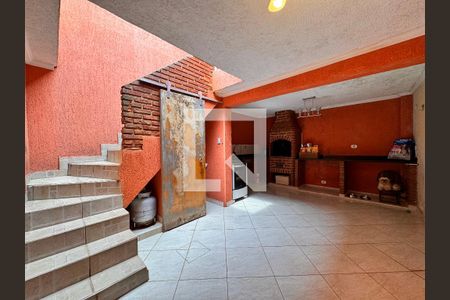 Casa à venda com 140m², 2 quartos e 1 vagaÁrea externa 