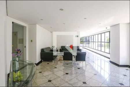 Apartamento à venda com 115m², 3 quartos e 2 vagasÁrea comum - Hall social