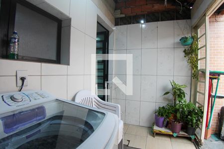 Casa de condomínio à venda com 110m², 2 quartos e 1 vagaLavanderia 