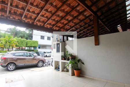 Casa de condomínio à venda com 110m², 2 quartos e 1 vagaÁrea externa 