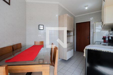 Apartamento à venda com 62m², 2 quartos e 2 vagas Apartamento à venda com 62m², 2 quartos e 2 vagasCozinha