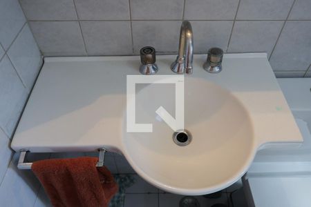 Apartamento à venda com 62m², 2 quartos e 2 vagas Apartamento à venda com 62m², 2 quartos e 2 vagasBanheiro