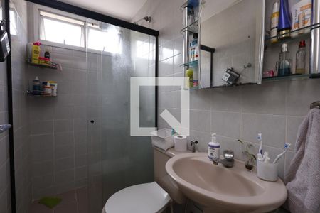 Banheiro de apartamento à venda com 2 quartos, 77m² em Ingá, Niterói