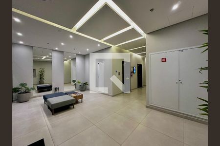 Apartamento para alugar com 32m², 1 quarto e 1 vaga Apartamento para alugar com 32m², 1 quarto e 1 vagaHall Social Bloco