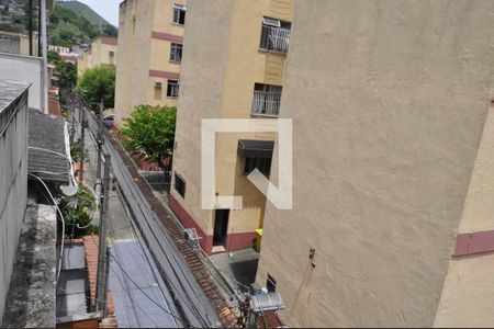 Casa de condomínio à venda com 180m², 4 quartos e 1 vagaVista Terraço