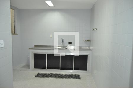 Casa de condomínio à venda com 180m², 4 quartos e 1 vagaCozinha