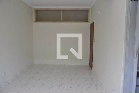 Casa de condomínio à venda com 180m², 4 quartos e 1 vagaQuarto 2