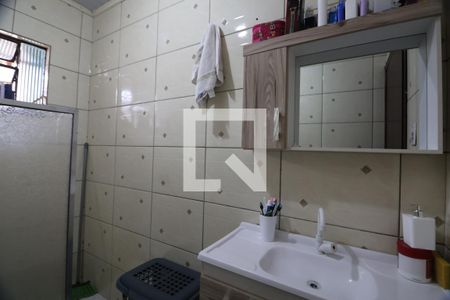 Casa à venda com 80m², 2 quartos e 2 vagasBanheiro