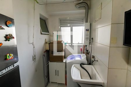 Apartamento para alugar com 70m², 3 quartos e 1 vagaÁrea de Serviço