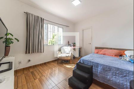 Casa à venda com 400m², 5 quartos e 3 vagasCasa 2 - Suíte