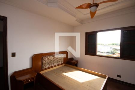 Casa à venda com 140m², 3 quartos e 2 vagasQuarto 1 Suíte