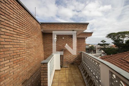 Casa à venda com 140m², 3 quartos e 2 vagasChurrasqueira
