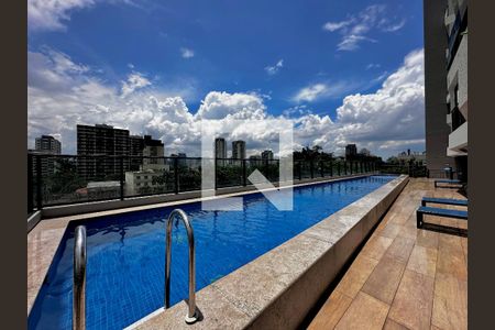 Studio para alugar com 27m², 1 quarto e sem vaga Studio para alugar com 27m², 1 quarto e sem vagaPiscina