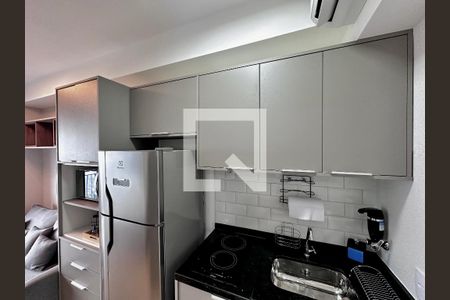Studio para alugar com 27m², 1 quarto e sem vaga Studio para alugar com 27m², 1 quarto e sem vagaCozinha