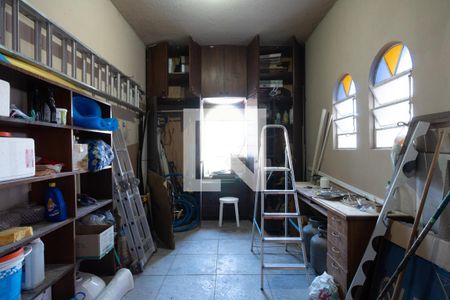 Casa à venda com 380m², 3 quartos e 5 vagas Casa à venda com 380m², 3 quartos e 5 vagasGaragem